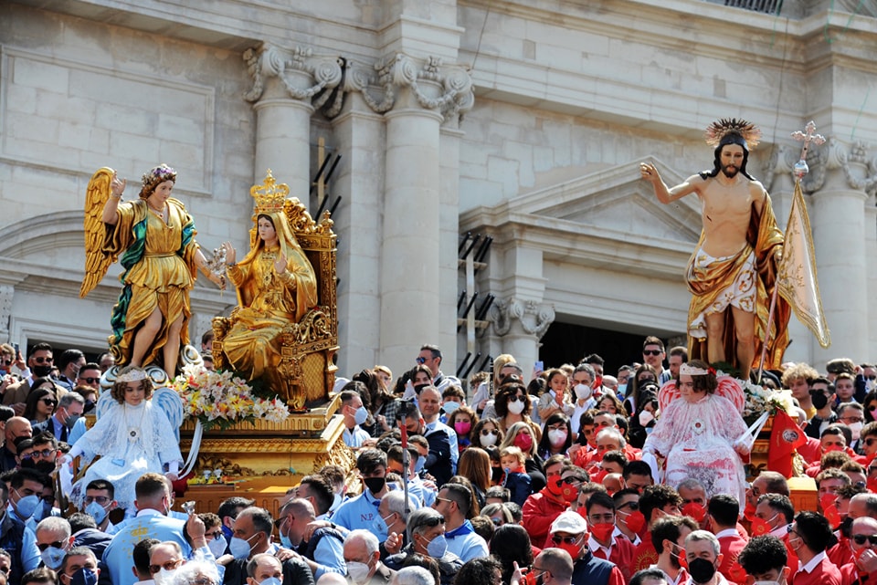 LA PASQUA A COMISO